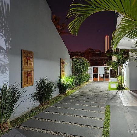 Residencial Bernardo, Meia Quadra Do Trapiche Florianópolis Exteriör bild