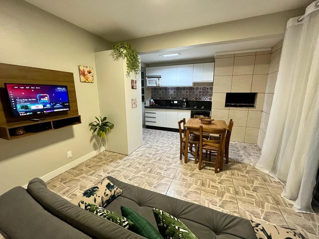 Residencial Bernardo, Meia Quadra Do Trapiche Florianópolis Exteriör bild